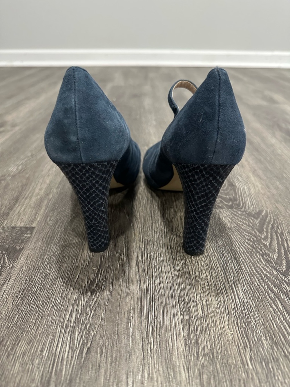 Franco Sarto Dark Blue Suede Peep-Toe Heels Size 10 - Picture 8 of 15